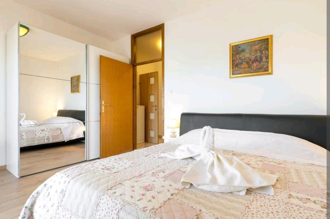Apartments Siesta Сумартин Экстерьер фото