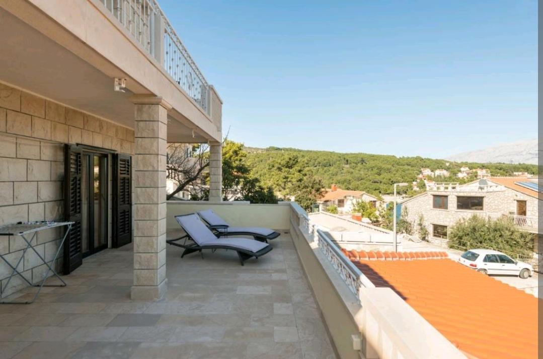 Apartments Siesta Сумартин Экстерьер фото