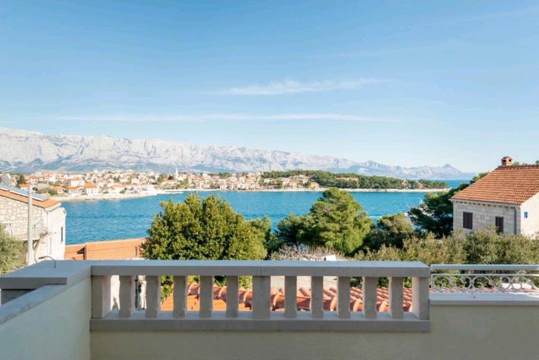 Apartments Siesta Сумартин Экстерьер фото